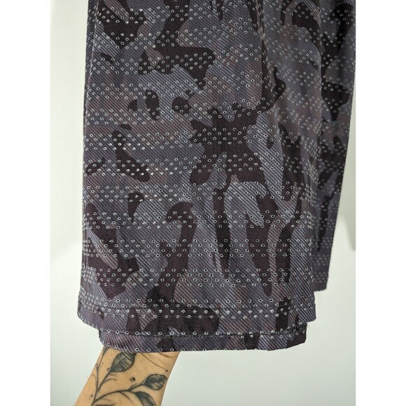 Zyia Active Grey Camo Chill Athletic Mesh Tank Top Women Size M - Picture 5 of 5